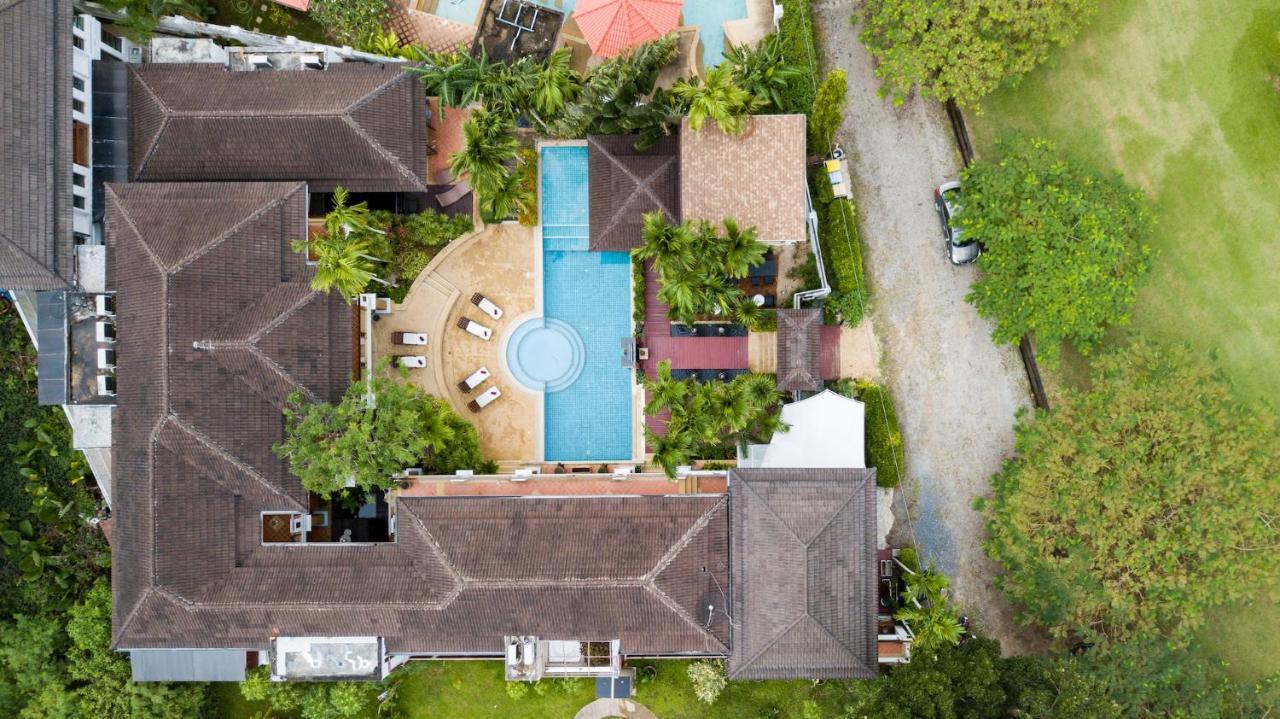 Chinoiserie Collection Resort And Spa Nai Harn Exterior foto