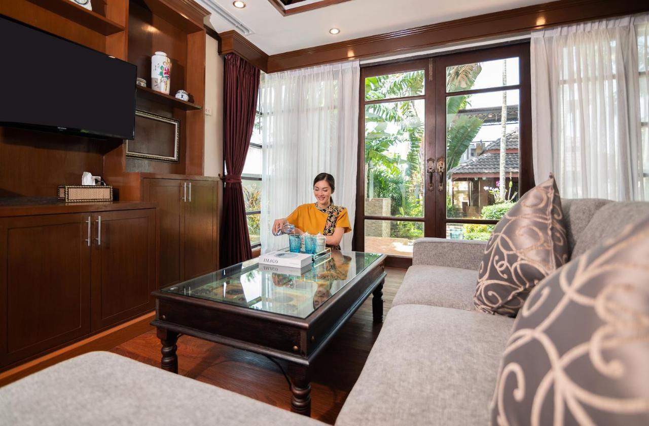Chinoiserie Collection Resort And Spa Nai Harn Exterior foto