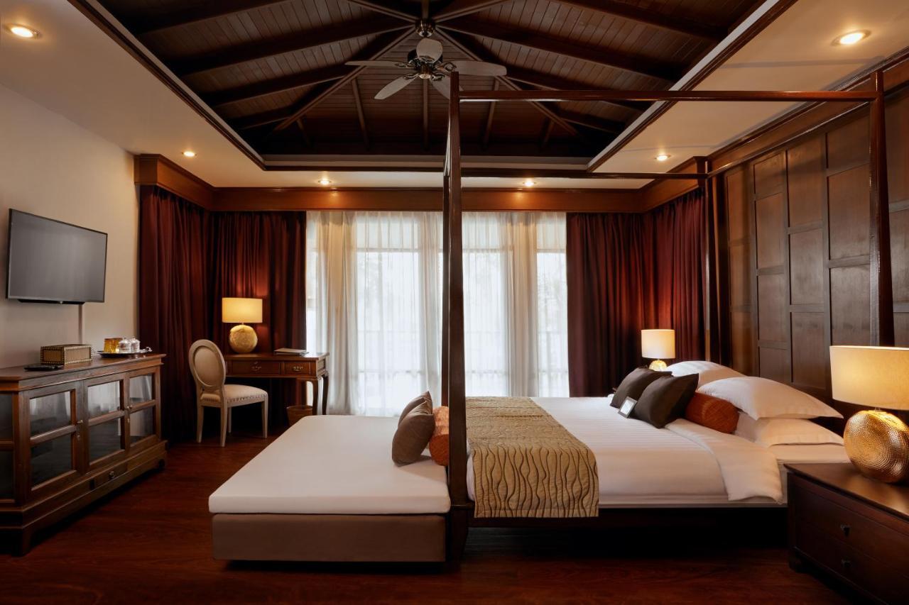 Chinoiserie Collection Resort And Spa Nai Harn Exterior foto