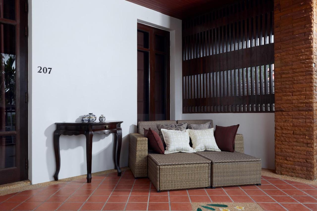 Chinoiserie Collection Resort And Spa Nai Harn Exterior foto